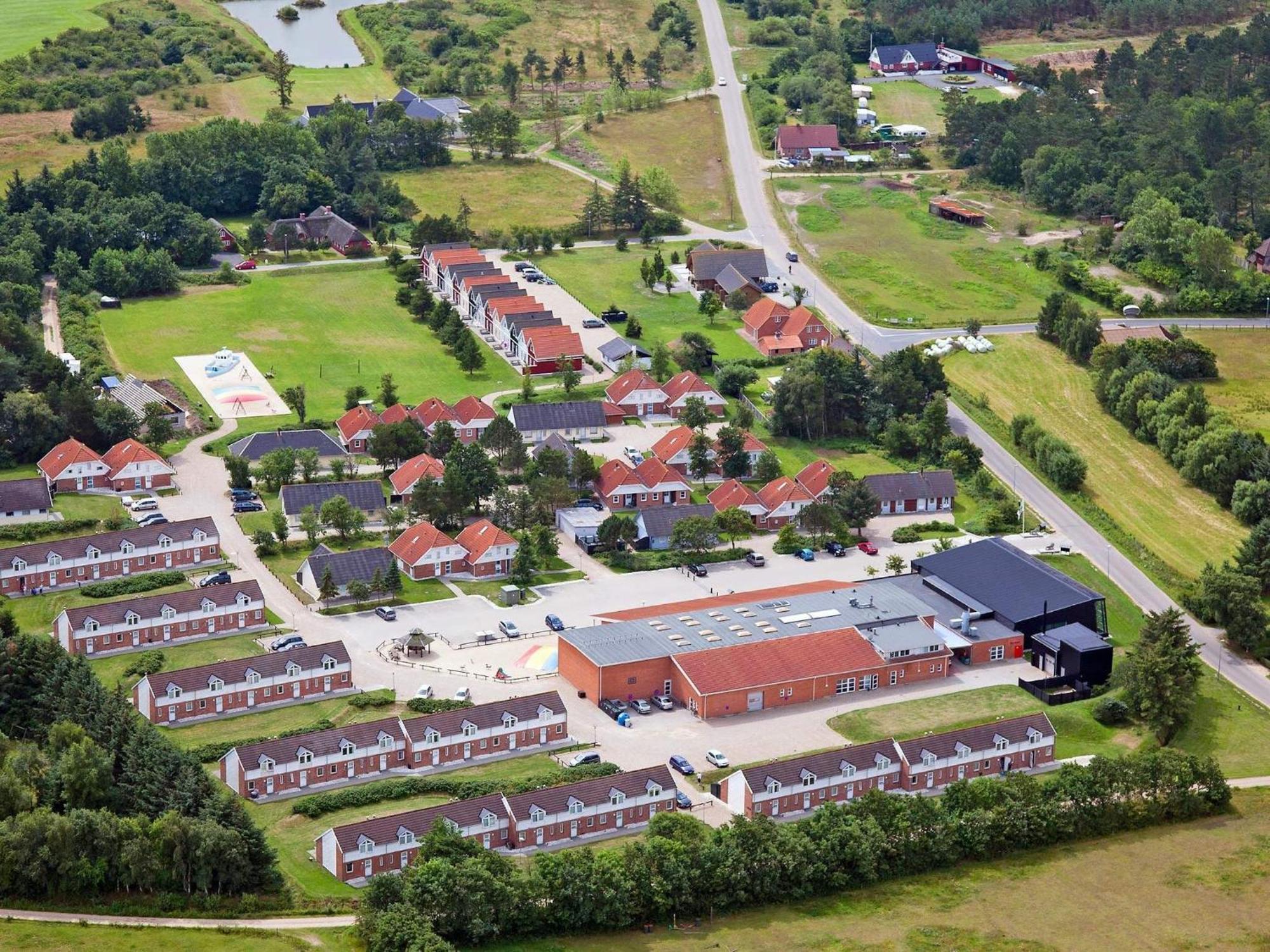 2 Person Holiday Home On A Holiday Park In Bl Vand Blavand Exterior photo